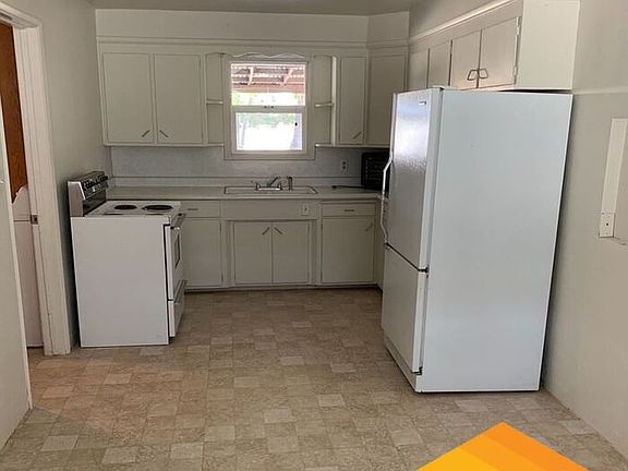 2nd image of 1284 Ross Ln N