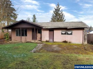 820 Alder St, Sweet Home, OR 97386