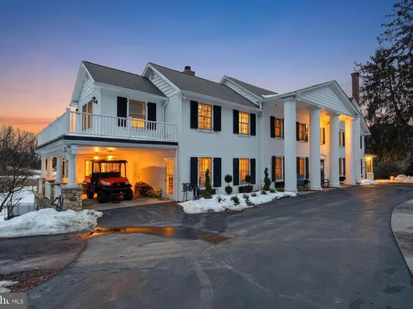 3039 Durham Rd, Doylestown, PA 18902