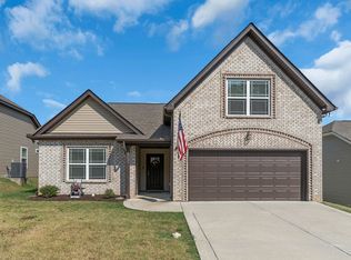 468 Golf Club Ln, Springfield, TN 37172