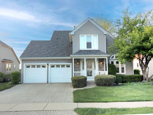 1898 Revere Ln, Elk Grove Village, IL 60007
