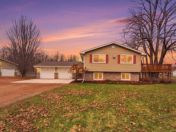 2nd image of 8285 Birchview Rd