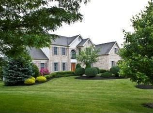 615 Lauren Cir, Yardley, PA 19067