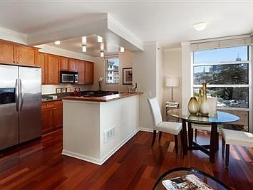 5th image of 1701 Jackson St APT 501