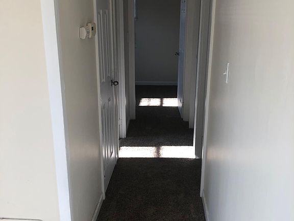 3rd image of 468 Florence Ave