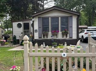 341 Diane Ln S, South Glens Falls, NY 12803