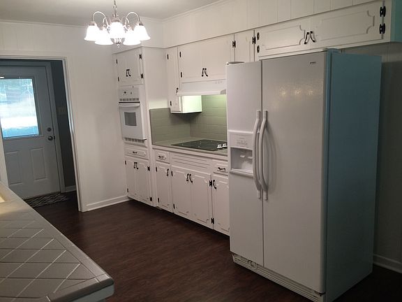 5th image of 1000 Palomino Dr