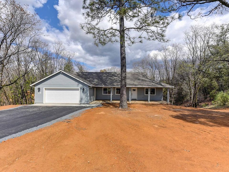 2nd image of 737 Ponderosa Way