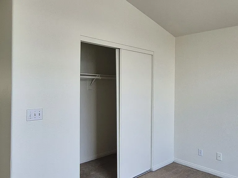 6533 Rain Forest Dr — Photo 3