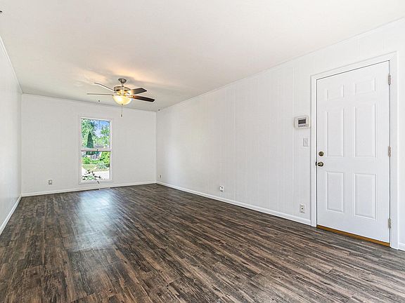 4th image of 4854 Huntley Ct