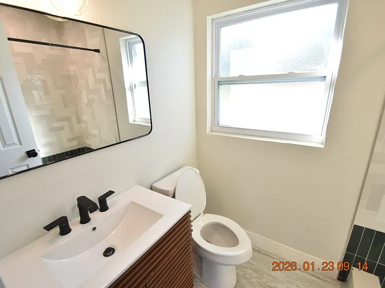 3606 1/2 River Grove Dr — Photo 21