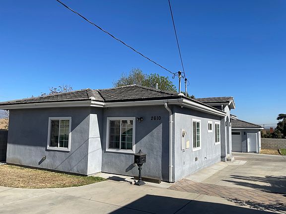 2nd image of 2610 Strathmore Ave #2610