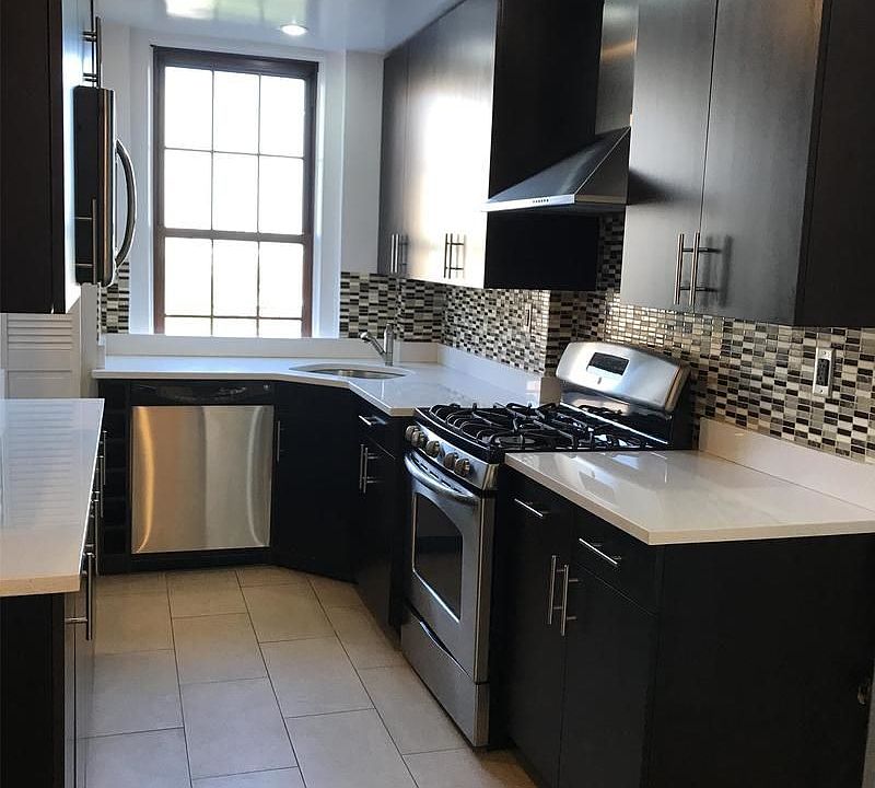 1st image of 585 W End Ave #9B