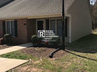 801 Gatehouse Ln, Durham, NC 27707