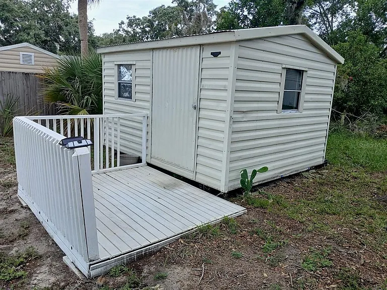 7500 Lullwater Ave — Photo 6