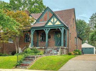 1101 Boland Pl, Saint Louis, MO 63117