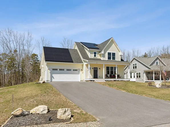 27 Beacon Drive, Brunswick, ME 04011