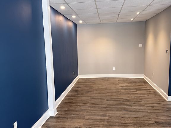 2nd image of 632 Main St