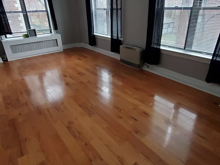 4501 Maryland — Photo 22