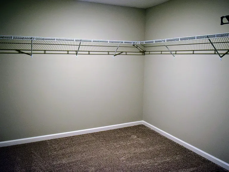 2272 Creekland Dr — Photo 36