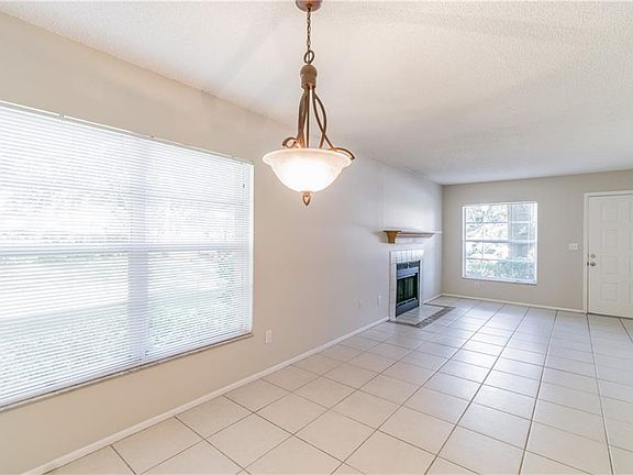 3rd image of 3455 Countryside Blvd APT 23