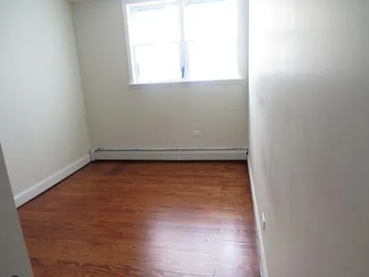 Rented by Capri Jet Realty Corp | media 27