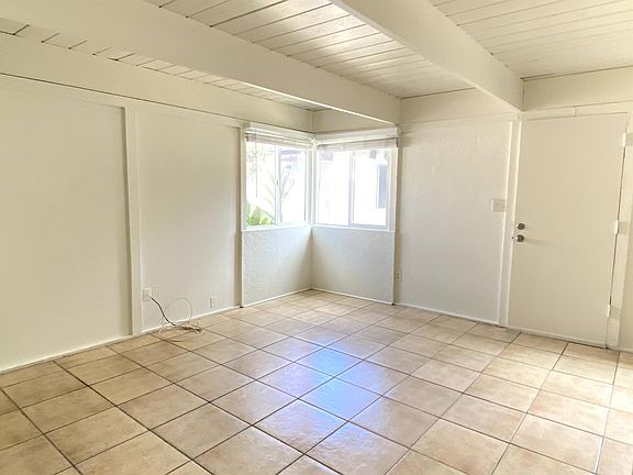 5th image of 3931 Hortensia St