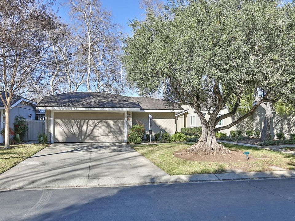 1st image of 1127 Silver Oak Ct