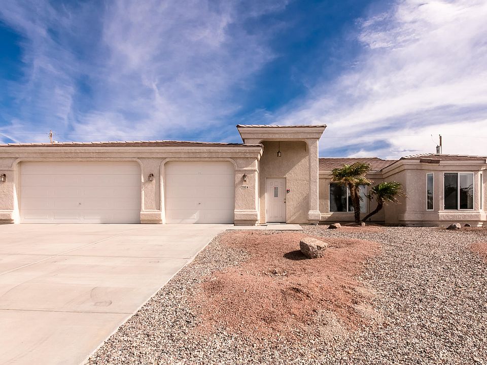 1st image of 3974 Bear Dr