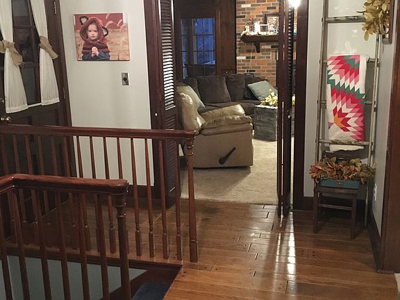 4th image of 301 Justice Dr