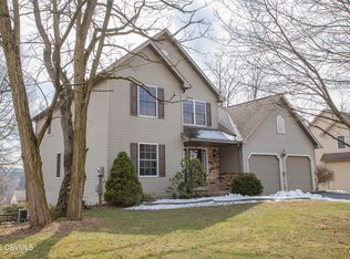 144 Ridgeway Dr, Lewisburg, PA 17837