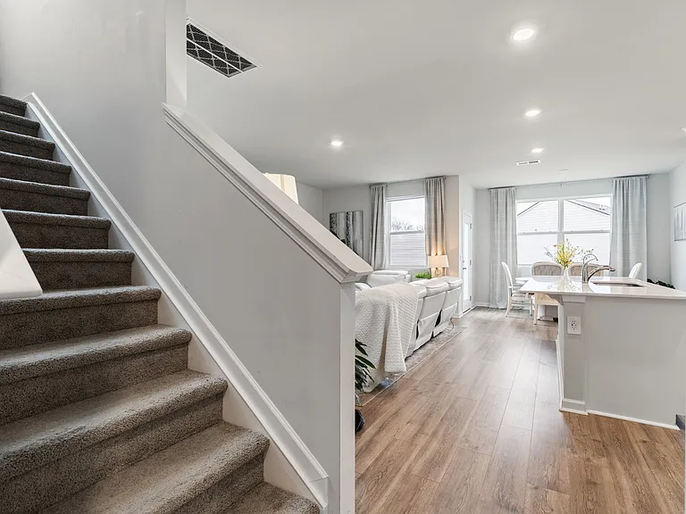 5026 Benelli Dr — Photo 15