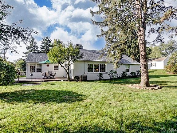 4th image of 88 Stillacres Dr
