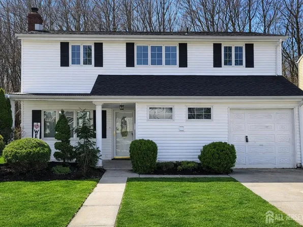 25 Morsell Pl, Old Bridge, NJ 08857