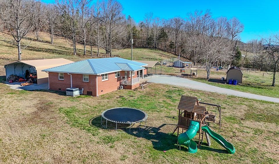 1st image of 7279 Pinhook Pike