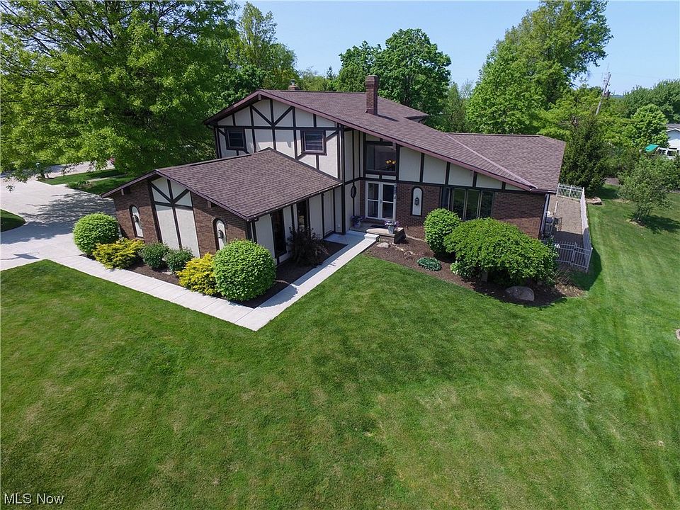 1st image of 3765 Boxelder Dr
