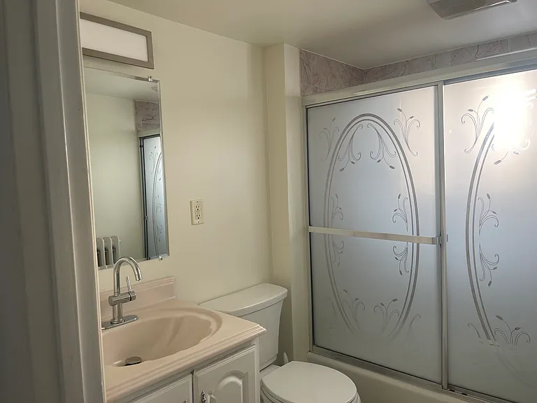 20 Elm St #1 — Photo 8