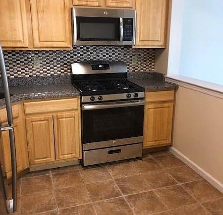 5th image of 5 Mount Vernon Sq Unit 5