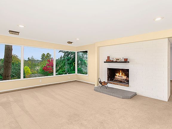 5th image of 9810 Mercerwood Dr