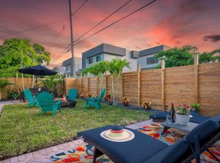 330 SE 1st Ave, Delray Beach, FL 33444