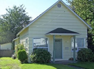 909 S 5th St, Renton, WA 98057