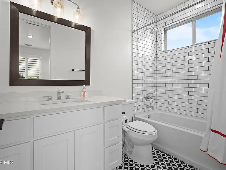 13637 Chepstow Ct — Photo 33