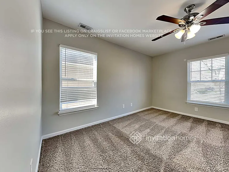 3926 Damask Dr — Photo 9
