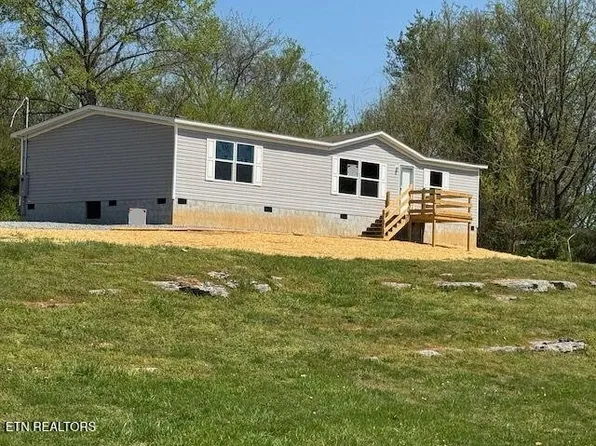 149 Powell Valley School Ln, Speedwell, TN 37870