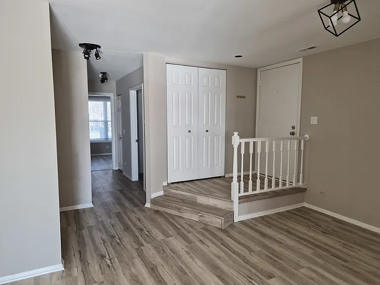 271 Southwick Ct #271 — Photo 4
