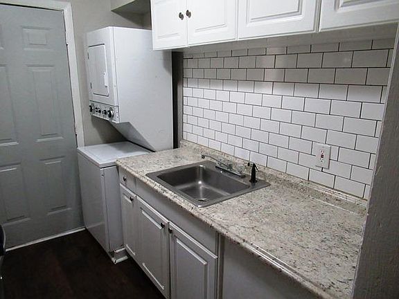 3rd image of 1170 Peabody Ave APT 7