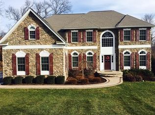 57 Ridgemont Dr, Hopewell Junction, NY 12533