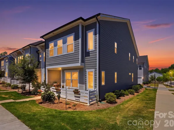 903 Kinsey Aly, Charlotte, NC 28217