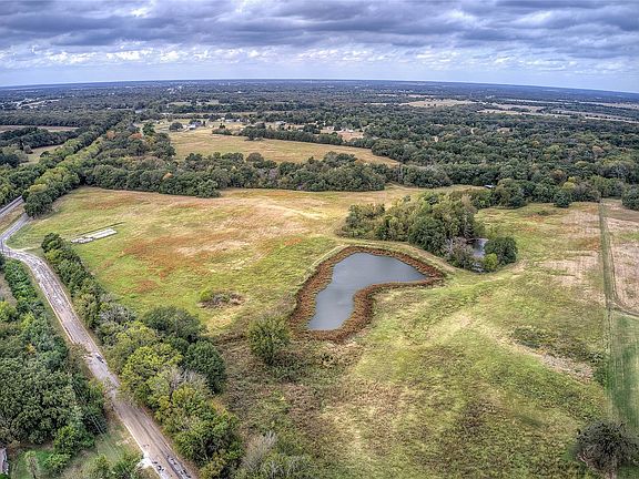 3rd image of 1711 County Road 3501