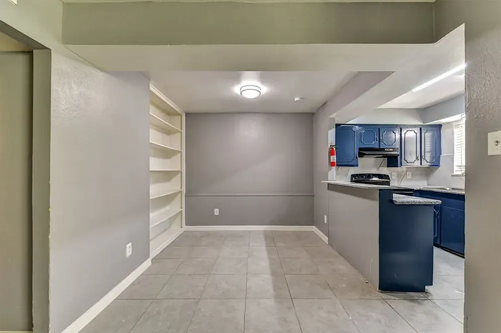 Glen Willow Apartments — Photo 3